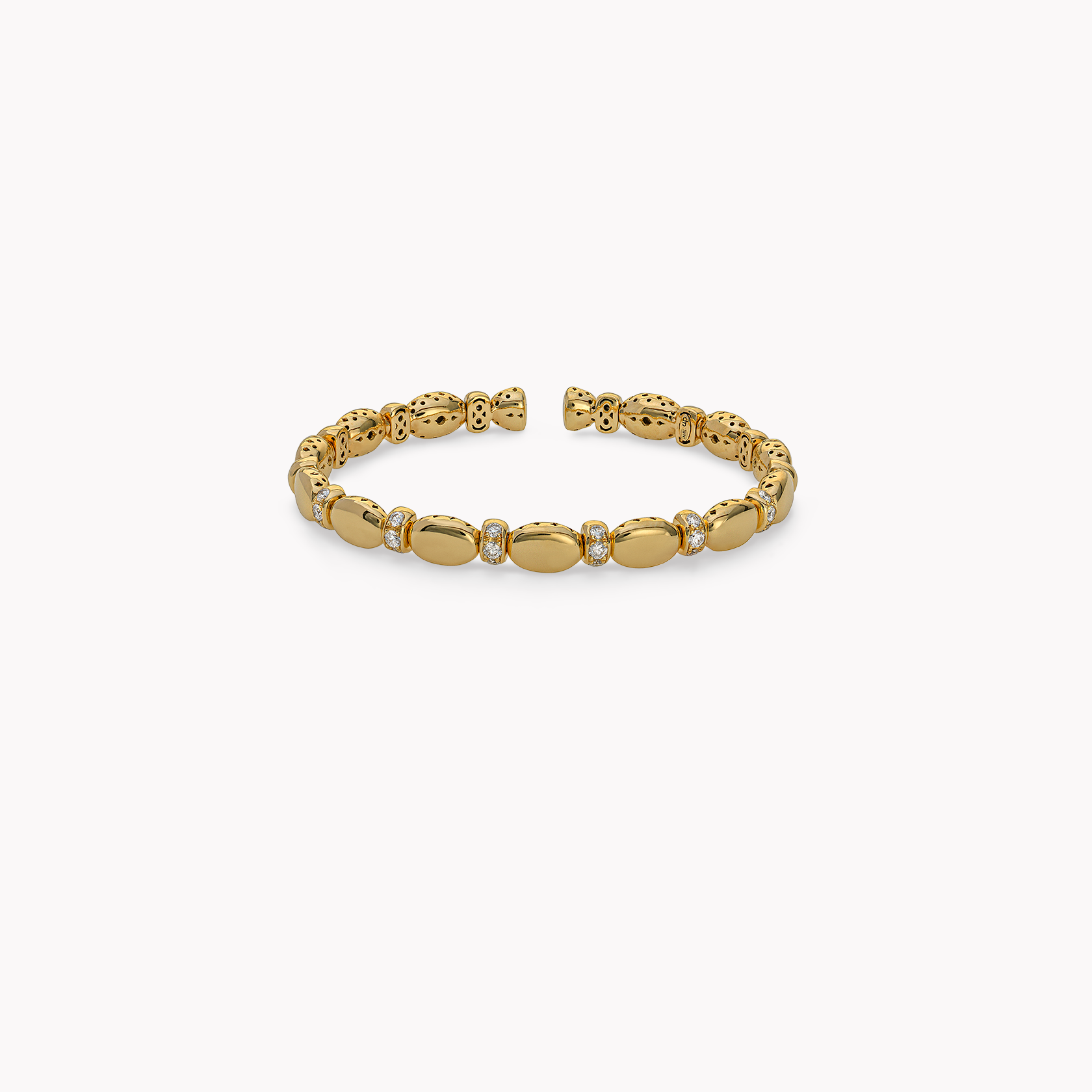 18kt Yellow Gold Diamond Bracelet