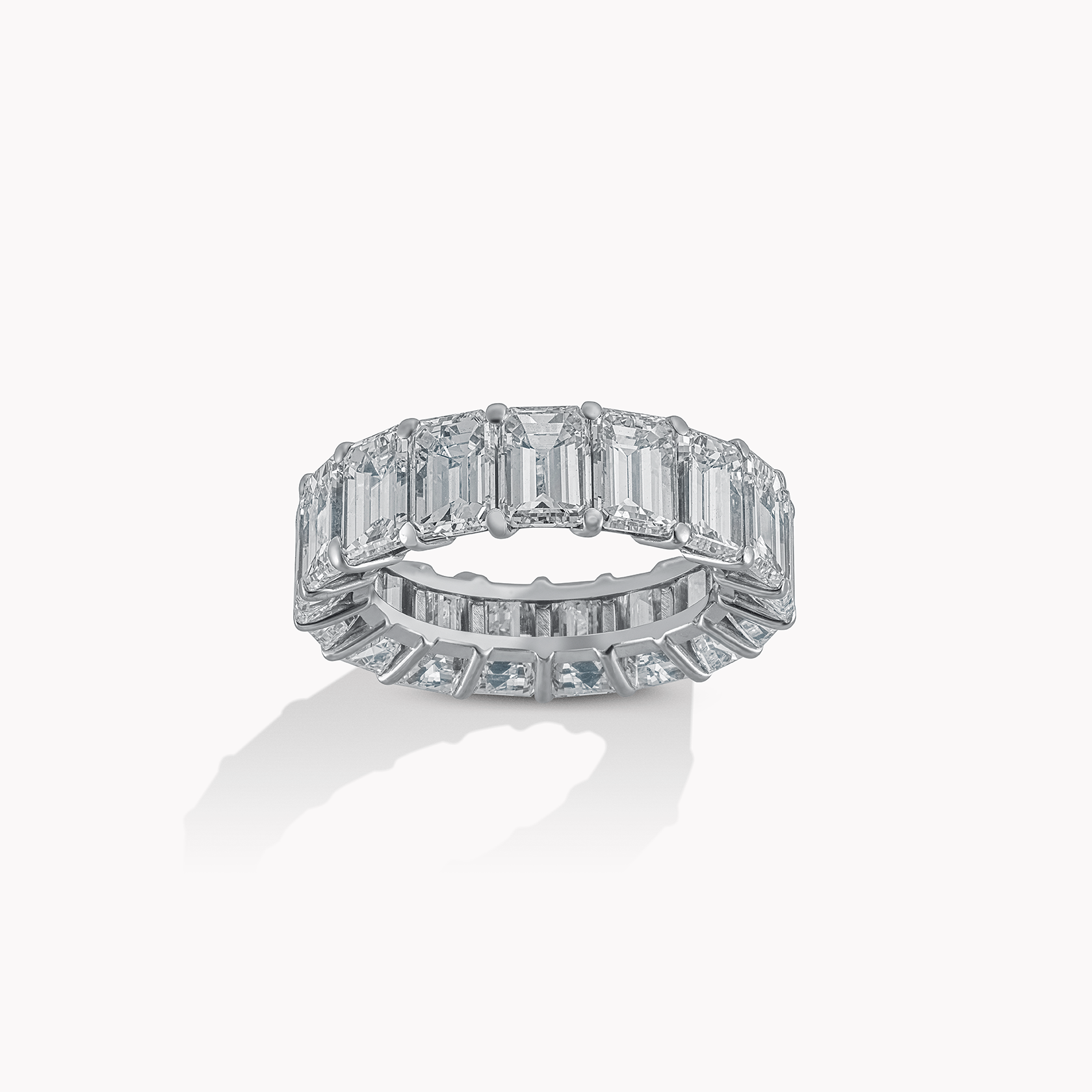 18kt White Gold Diamond Eternity Ring