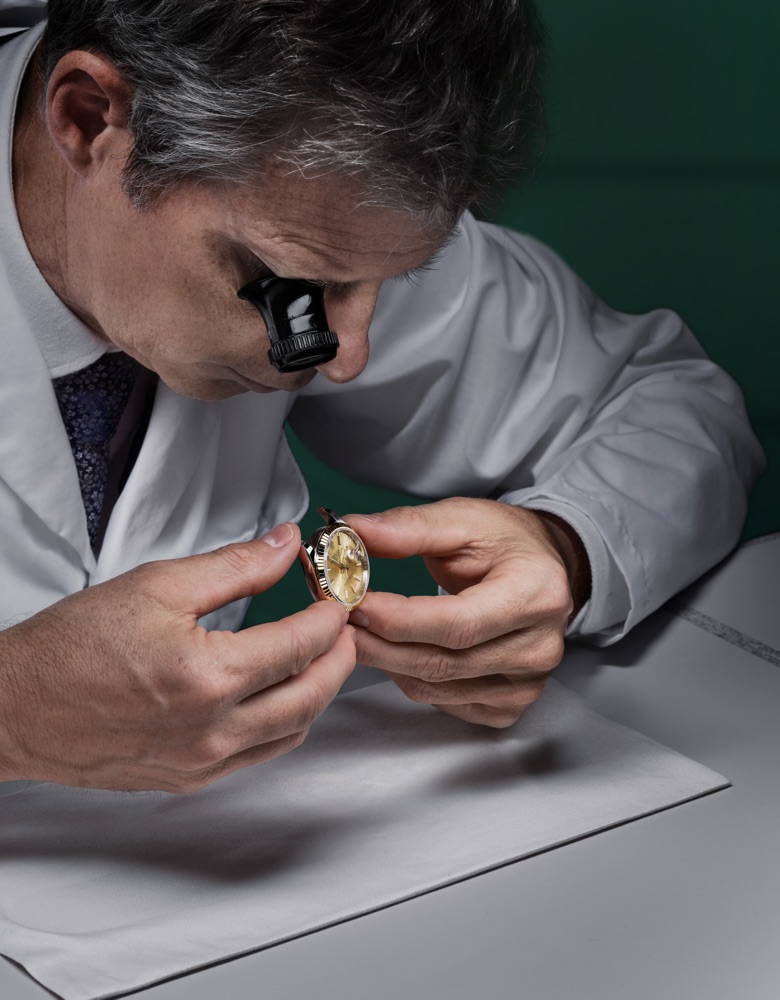 rolex servicing procedure - royal de versailles